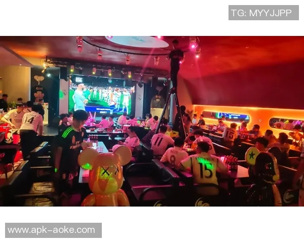 拉萨足球酒吧的魅力与热情尽在这组精彩图片中展现